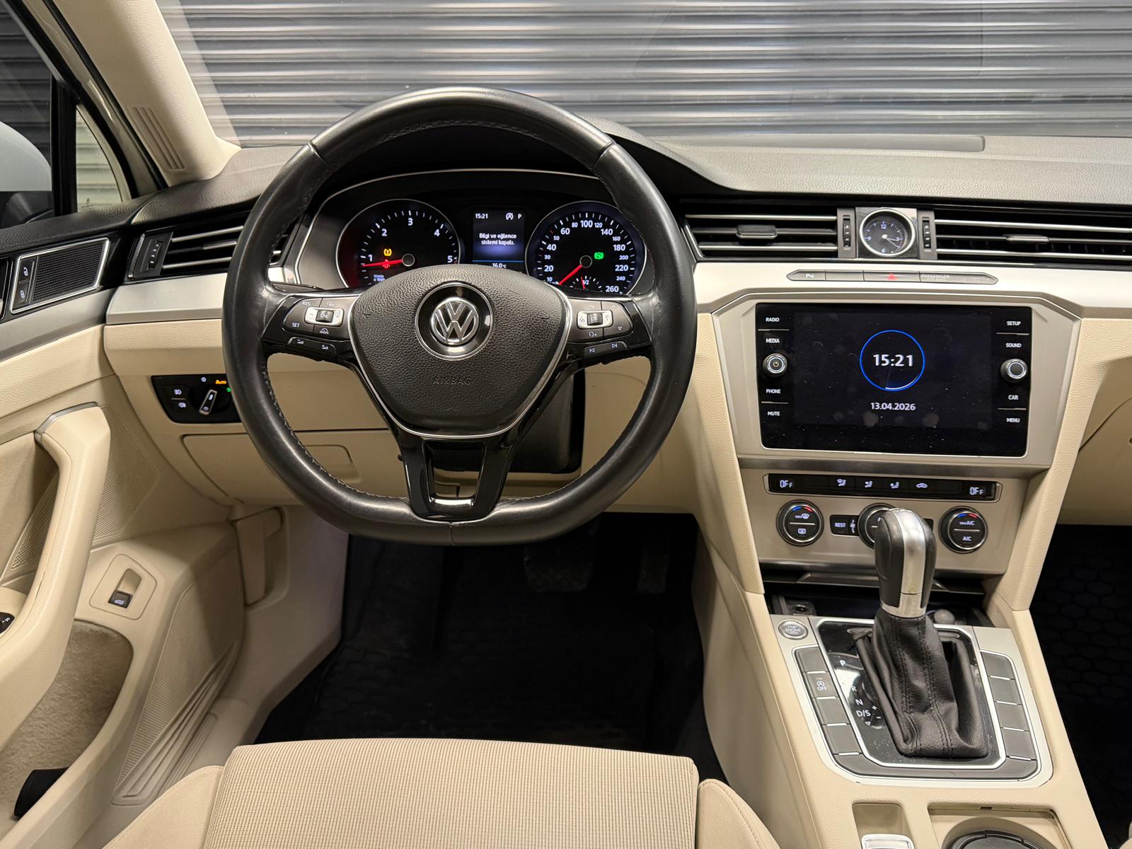 VOLKSWAGEN PASSAT 14